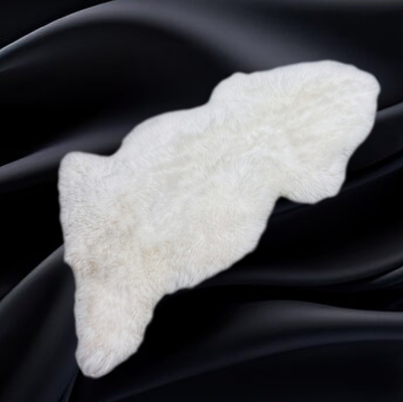100% Genuine Sheepskin Rug By Shear Style Collection - Picture 1 of 9